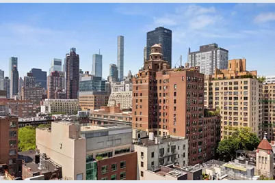345 E 69th Street #14EF, New York City, NY 10021 - Photo 18