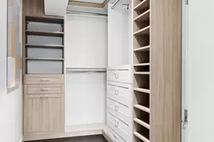 345 E 69th St, New York City, NY 10021 - Photo 12