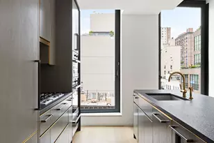 505 W 19th St, New York City, NY 10011 - Photo 2