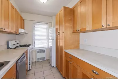 110-20 71st Road #206, New York City, NY 11426 - Photo 8