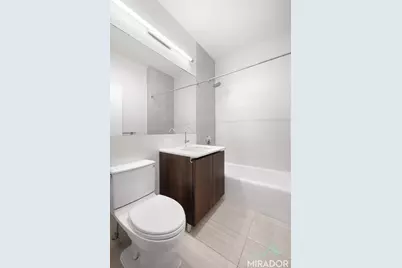 15 Park Row #24G, New York, NY 10038 - Photo 4