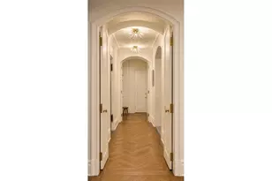 410 E 57th St, New York City, NY 10022 - Photo 8
