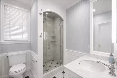 410 E 57th Street #2CD, New York City, NY 10022 - Photo 8