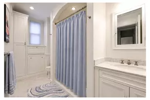 410 E 57th St, New York City, NY 10022 - Photo 12