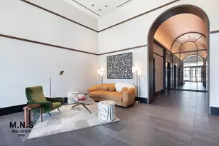 36-20 Steinway St, New York City, NY 11101 - Photo 36