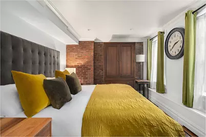 158 W 10th Street #1, New York City, NY 10014 - Photo 6