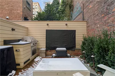 158 W 10th Street #1, New York City, NY 10014 - Photo 10
