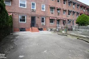 1041 E 85th St, Brooklyn, NY 11236 - Photo 24