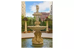 350 W 57th St, New York, NY 10019 - Photo 6
