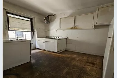 21-15 33rd Street #2-C, Astoria, NY 11105 - Photo 2