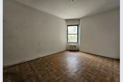 21-15 33rd Street #2-C, Astoria, NY 11105 - Photo 1