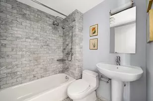 43 W 12th St, New York City, NY 10011 - Photo 16