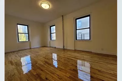 21-27 33rd Street #3-A, Astoria, NY 11105 - Photo 1