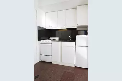 150 W 51st Street #2032, New York City, NY 10019 - Photo 6