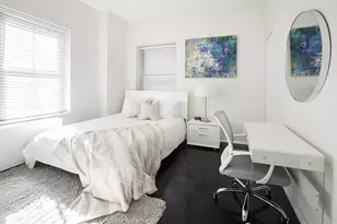 150 W 51st St, New York City, NY 10019 - Photo 2