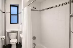 515 W 122nd St, New York, NY 10027 - Photo 4