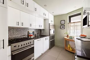 250 W 16th St, New York City, NY 10011 - Photo 8
