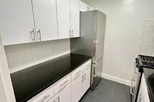 442 W 57th St, New York, NY 10019 - Photo 6