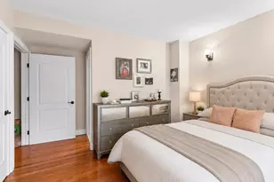 185 York St, New York City, NY 11201 - Photo 4