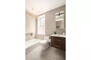 582 2nd St, New York City, NY 11215 - Photo 10