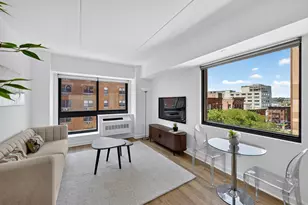 535 W 52nd St, New York, NY 10019 - Photo 4