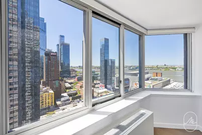 561 10th Avenue #44G, New York City, NY 10036 - Photo 2