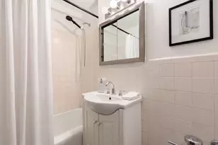 200 E 36th St, New York City, NY 10016 - Photo 6