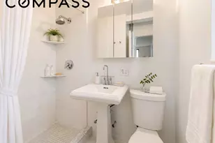 41-42 73rd St, New York City, NY 11377 - Photo 26