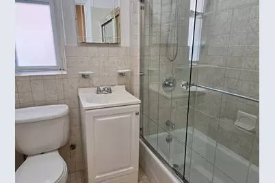 2081 Cruger Avenue #2G, New York City, NY 10462 - Photo 10