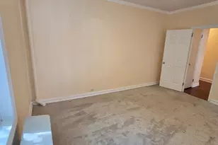 2081 Cruger Ave, New York City, NY 10462 - Photo 12