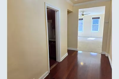 2081 Cruger Avenue #2G, New York City, NY 10462 - Photo 4