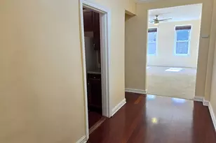 2081 Cruger Ave, New York City, NY 10462 - Photo 4