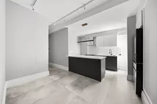 150 W 55th St, New York City, NY 10019 - Photo 6