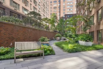 425 E 63rd Street #E9G, New York City, NY 10065 - Photo 10