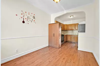 252 E 45th Street, New York City, NY 11203 - Photo 8