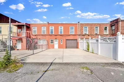 252 E 45th Street, New York City, NY 11203 - Photo 36