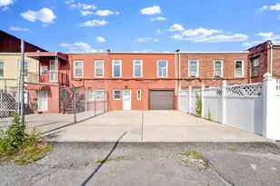 252 E 45th St, New York City, NY 11203 - Photo 36