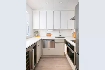 56 Pine Street #15A, New York City, NY 10005 - Photo 2