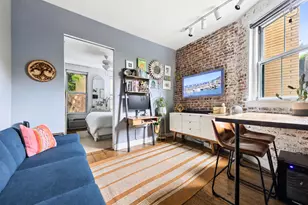 92 Horatio St, New York City, NY 10014 - Photo 2