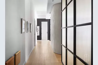111 Barrow Street #8EF, New York City, NY 10014 - Photo 32
