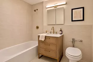 415 Beverley Rd, New York City, NY 11218 - Photo 10
