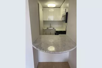 236 E 47th Street #15E, New York City, NY 10017 - Photo 8
