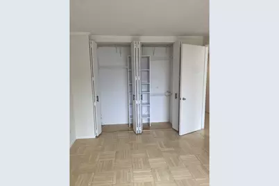 236 E 47th Street #15E, New York City, NY 10017 - Photo 16