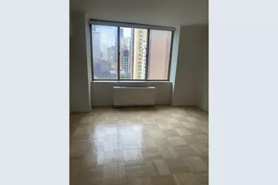 236 E 47th Street #15E, New York City, NY 10017 - Photo 14