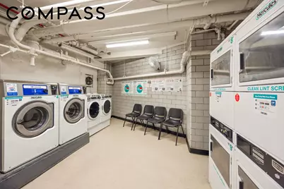 245 E 35th Street #3A, New York, NY 10016 - Photo 6