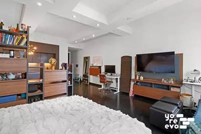 20 Pine Street #2112, New York City, NY 10005 - Photo 4
