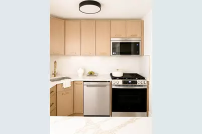 415 Beverly Road #1R, New York City, NY 11218 - Photo 6