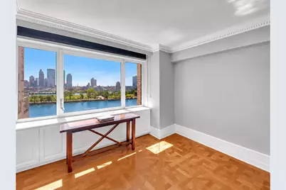 45 Sutton Place S #10H, New York City, NY 10022 - Photo 12