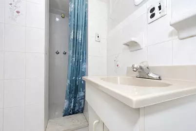 942 72nd Street, Brooklyn, NY 11228 - Photo 16