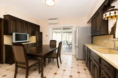 942 72nd Street, Brooklyn, NY 11228 - Photo 18